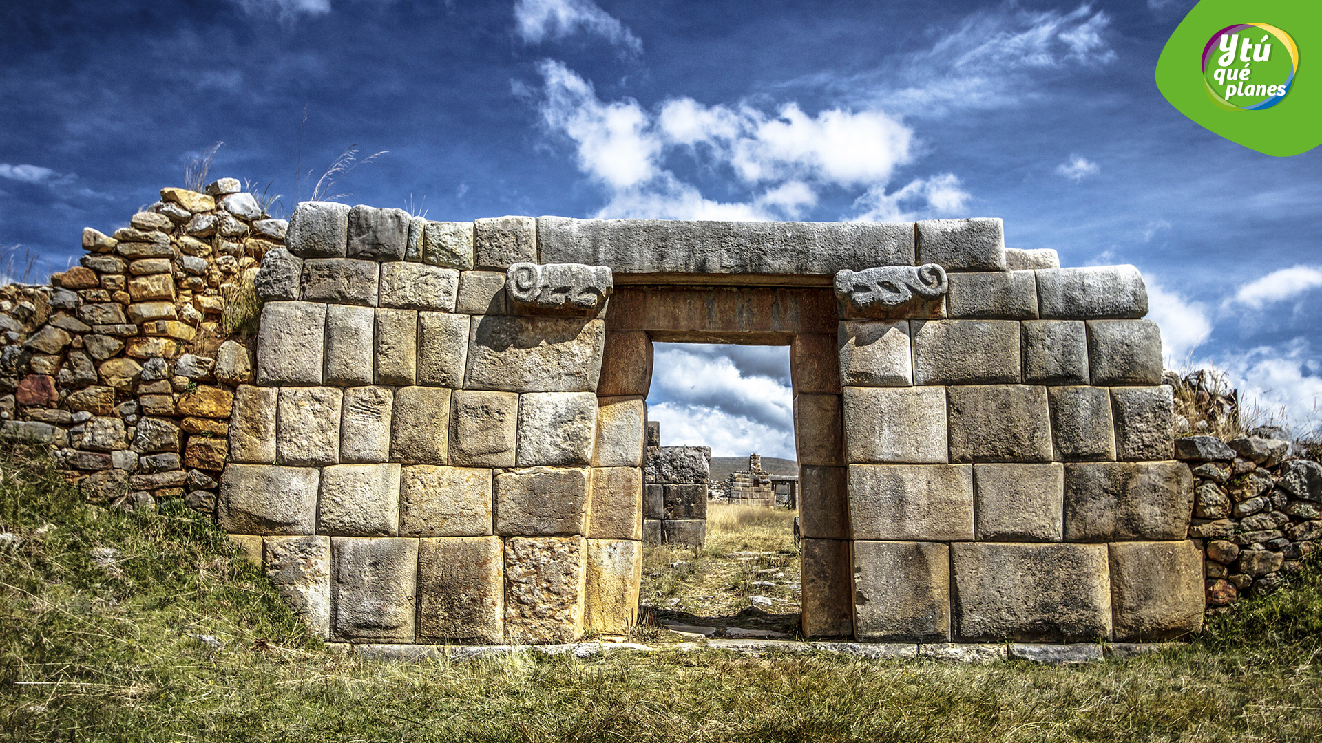 Zona Arqueológica Monumental de Huánuco Pampa